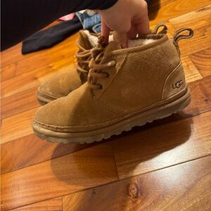 Ugg neumel boots